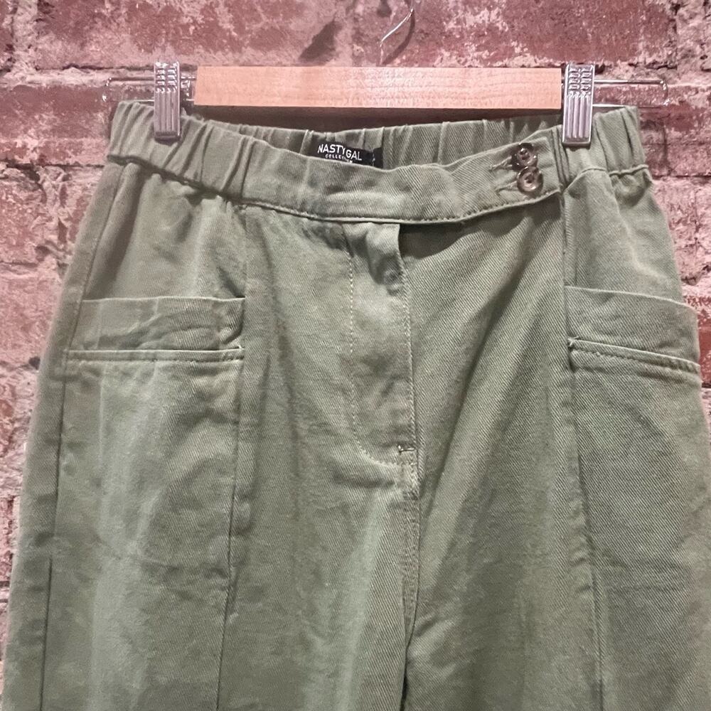 SPRING SALE!‎ Nasty Gal Green Cargo Joggers Size 2 - Picture 3 of 5